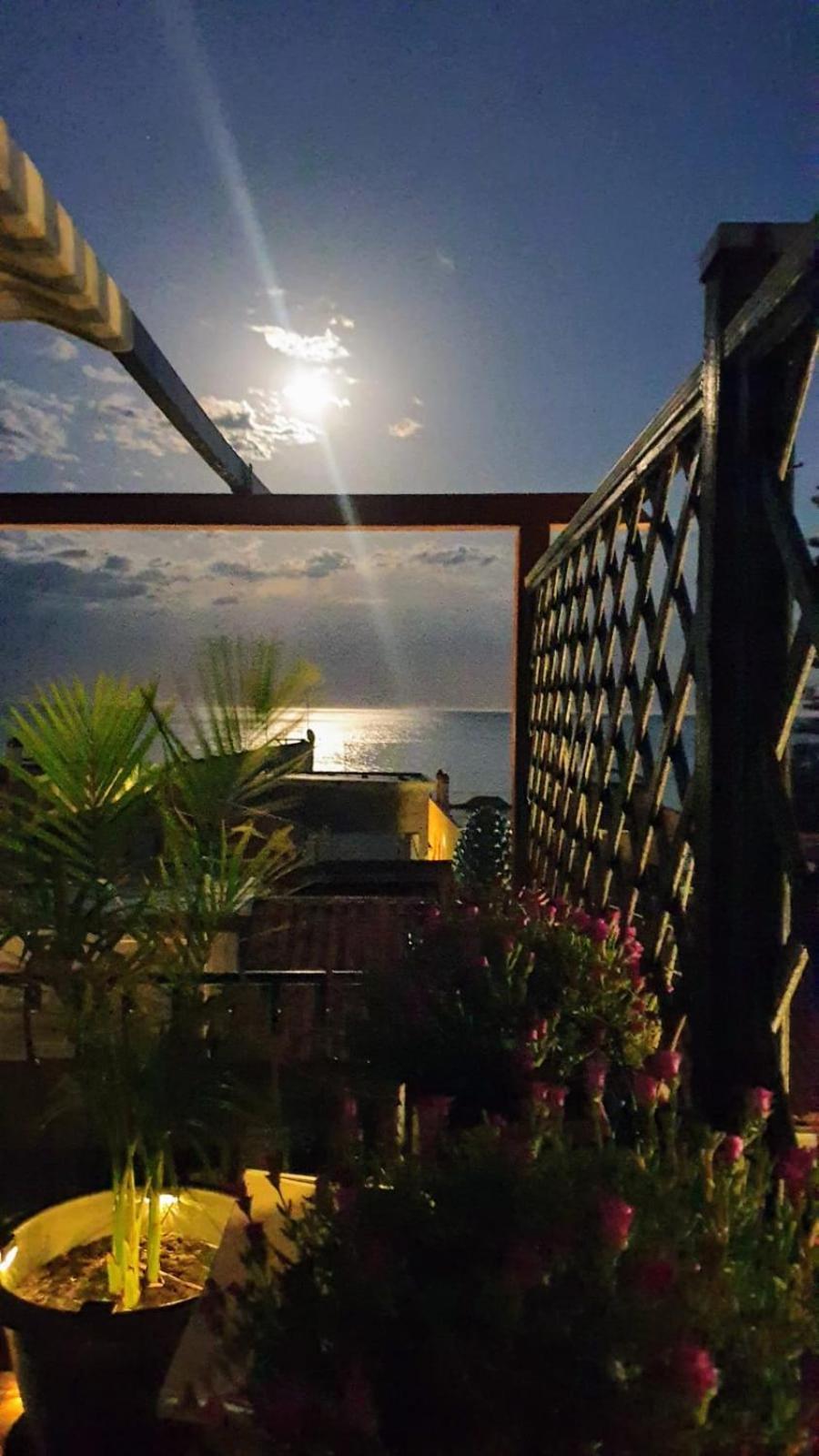 Terrazza Enjoy Apartamento Letoianni Exterior foto