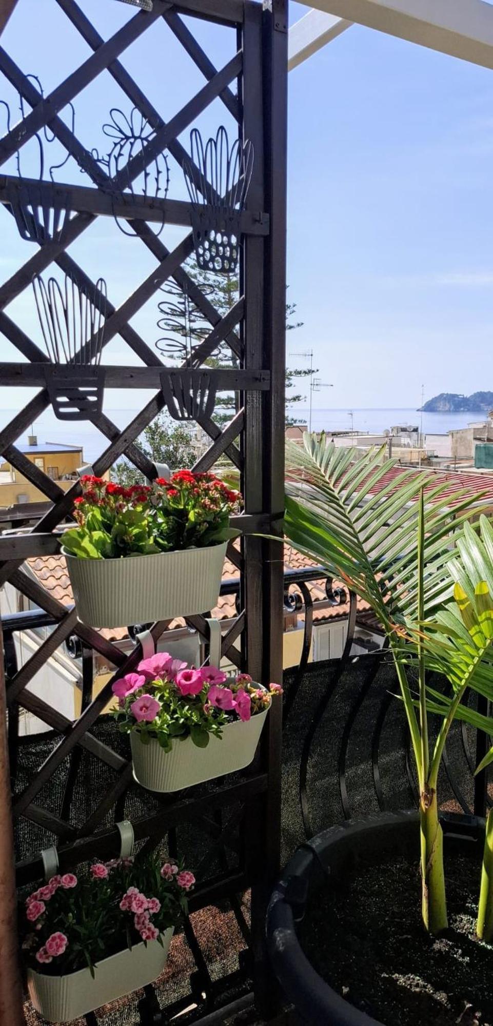 Terrazza Enjoy Apartamento Letoianni Exterior foto